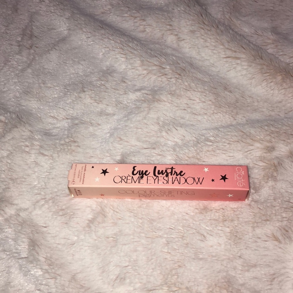 Eye lustre creme eyeshadow